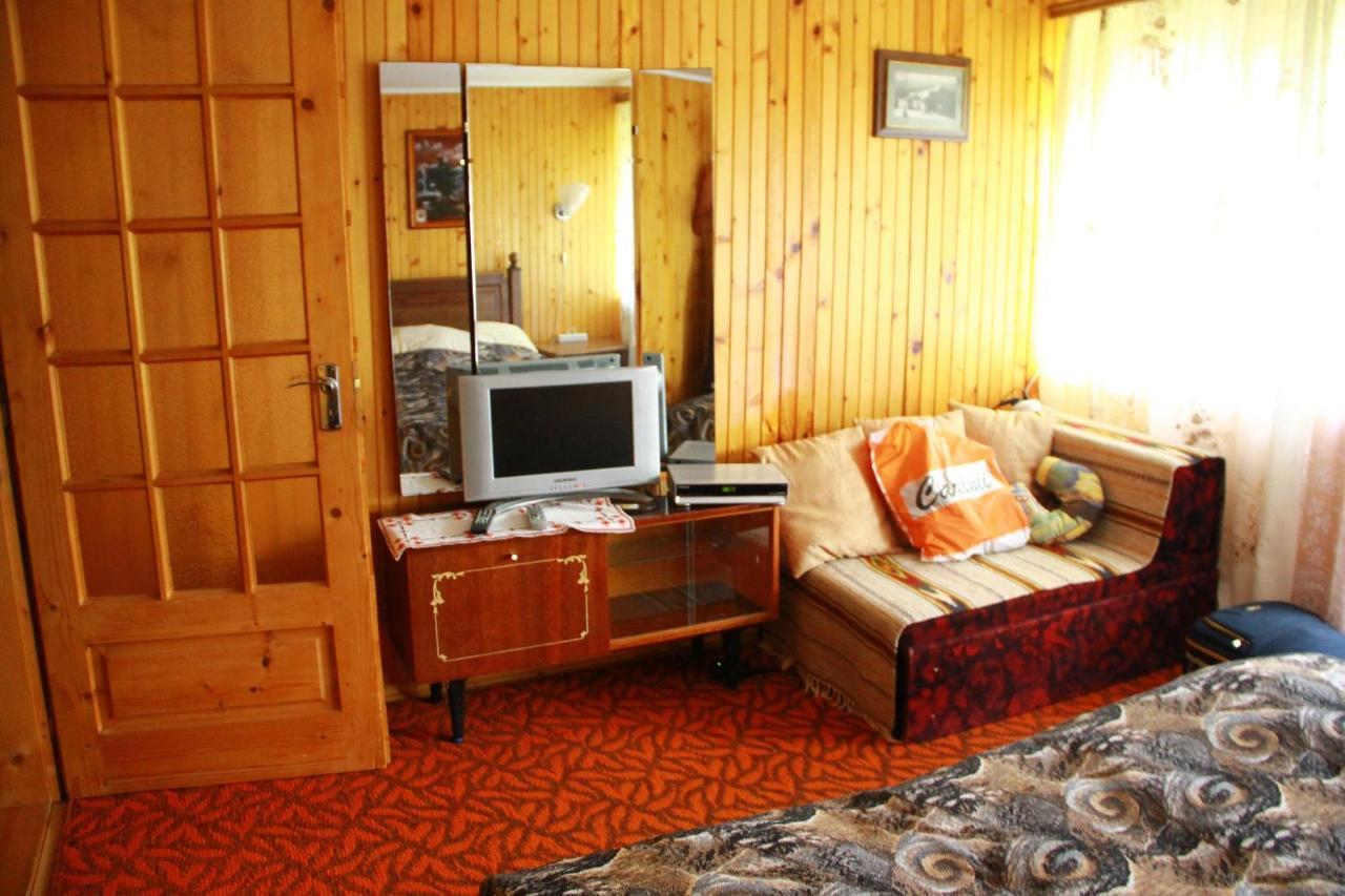 Hotel У Андрія Jaremče Exteriér fotografie